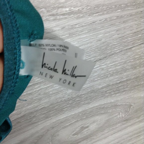 Nicole Miller New York Convertible Swimsuit - Picture 6 of 7